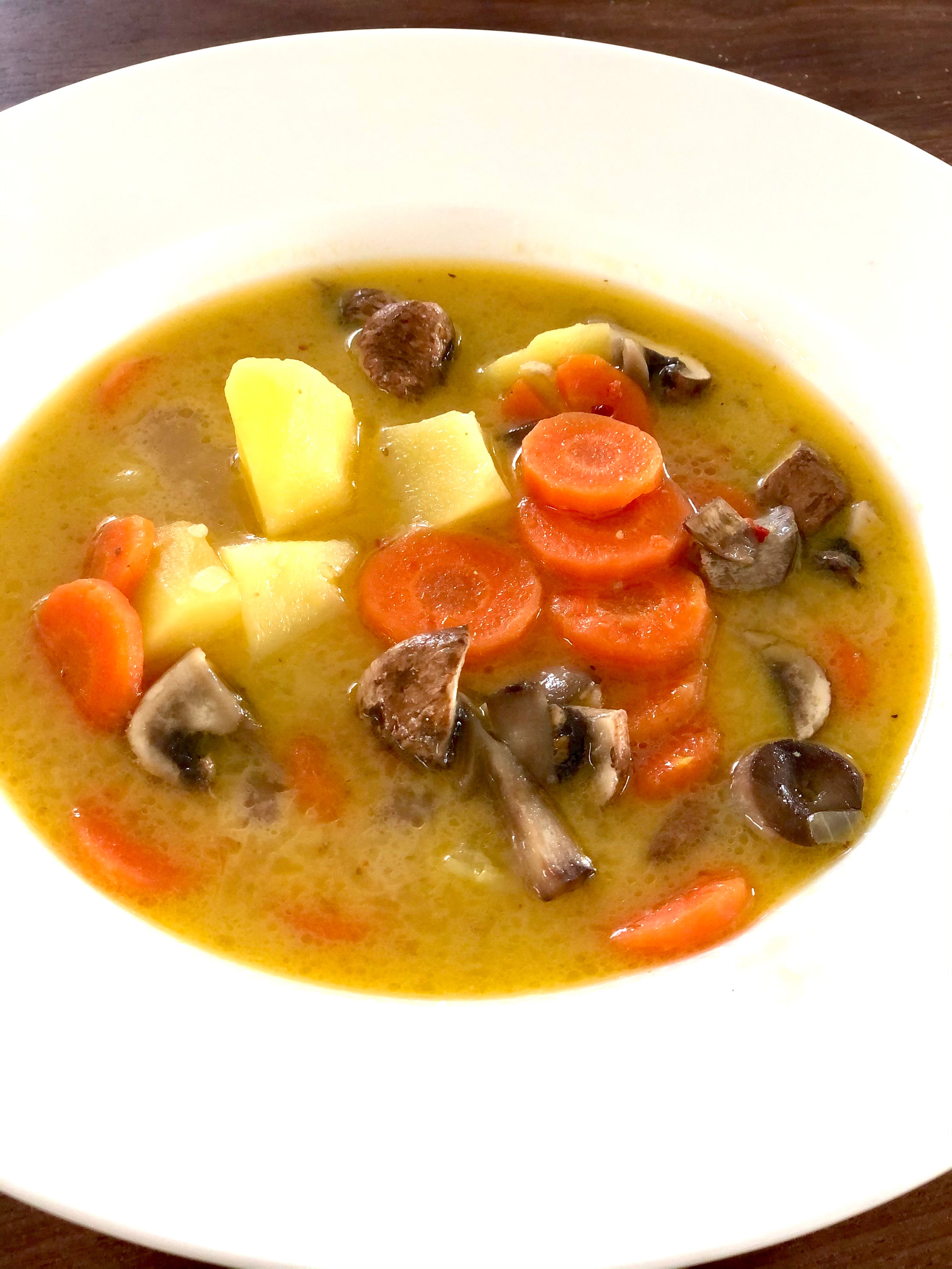 KOKOS - GEMÜSESUPPE